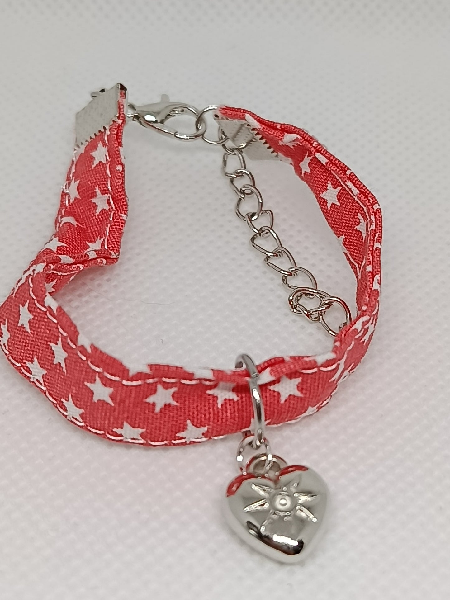 bracelet avec pendentif cœur