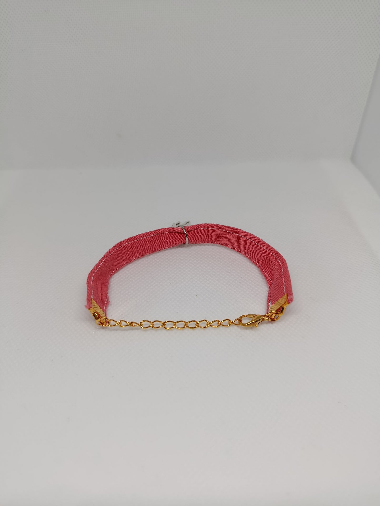 bracelet avec pendentif licorne